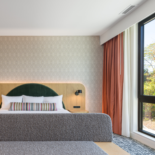 Artful Way Hotel and Apartments